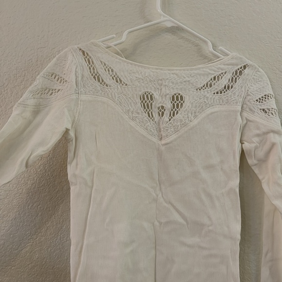 Free People Longsleeve - Picture 2 of 2